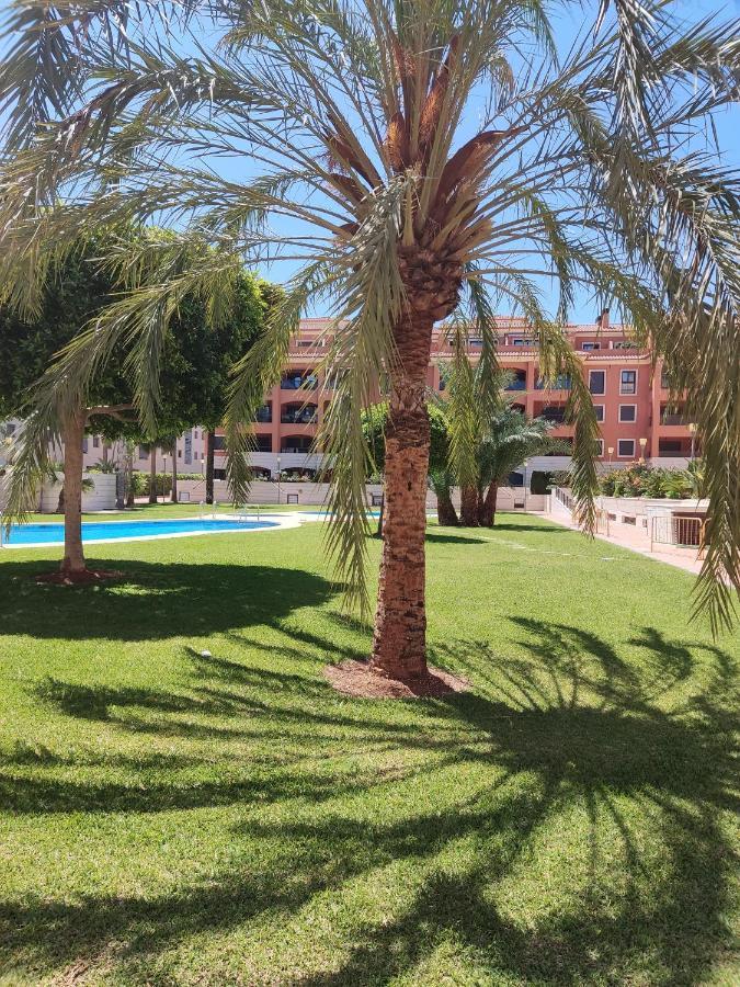 Apartamento Con Terraza Sur Apartment