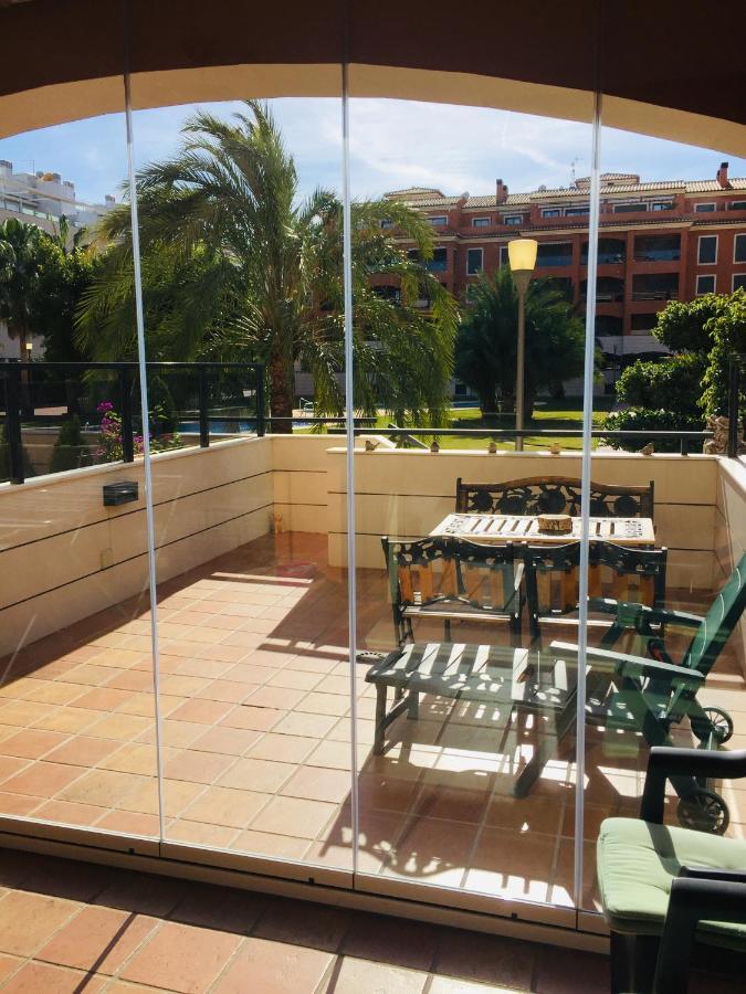 Apartamento Con Terraza Sur Denia